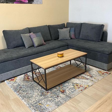 Mastrinka Apartment โตรกีร์ ภายนอก รูปภาพ