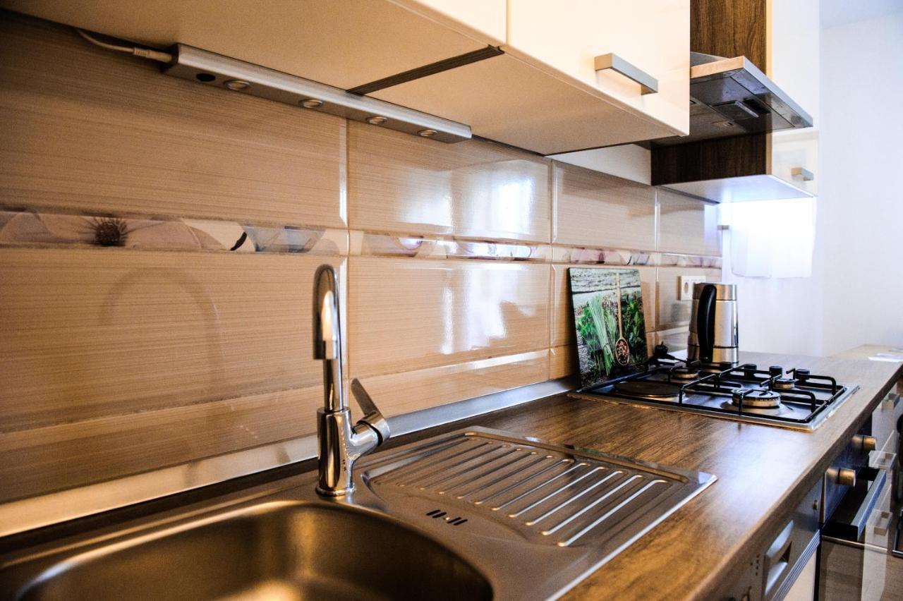 Mastrinka Apartment โตรกีร์ ภายนอก รูปภาพ