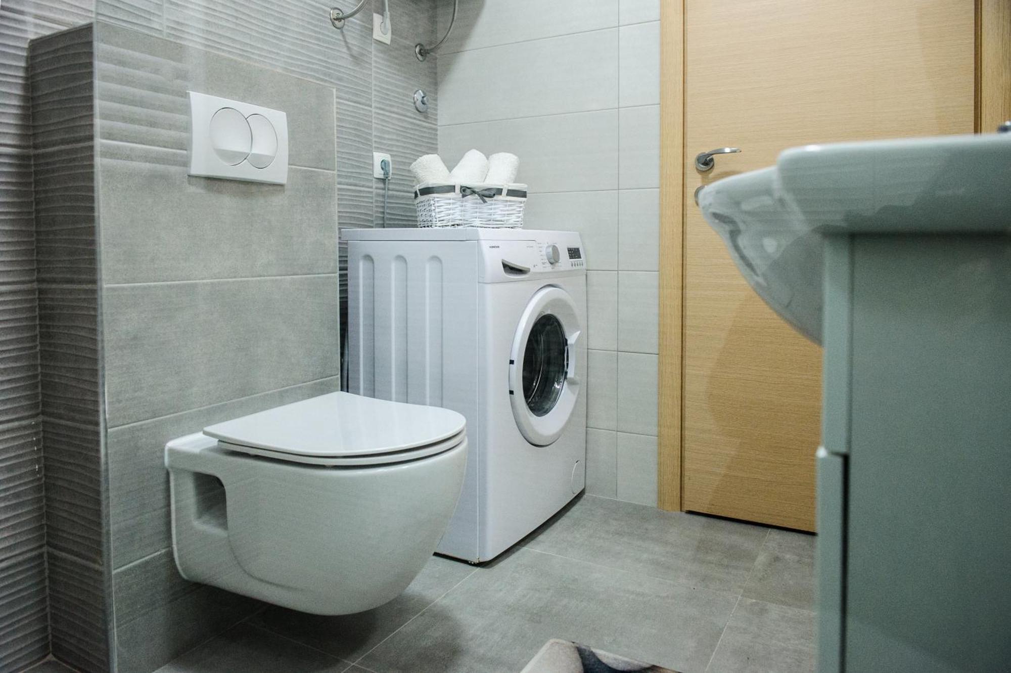 Mastrinka Apartment โตรกีร์ ภายนอก รูปภาพ