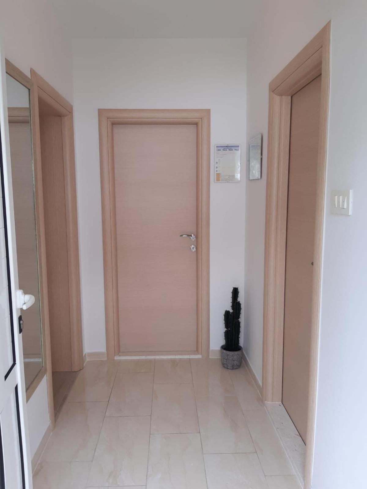 Mastrinka Apartment โตรกีร์ ภายนอก รูปภาพ