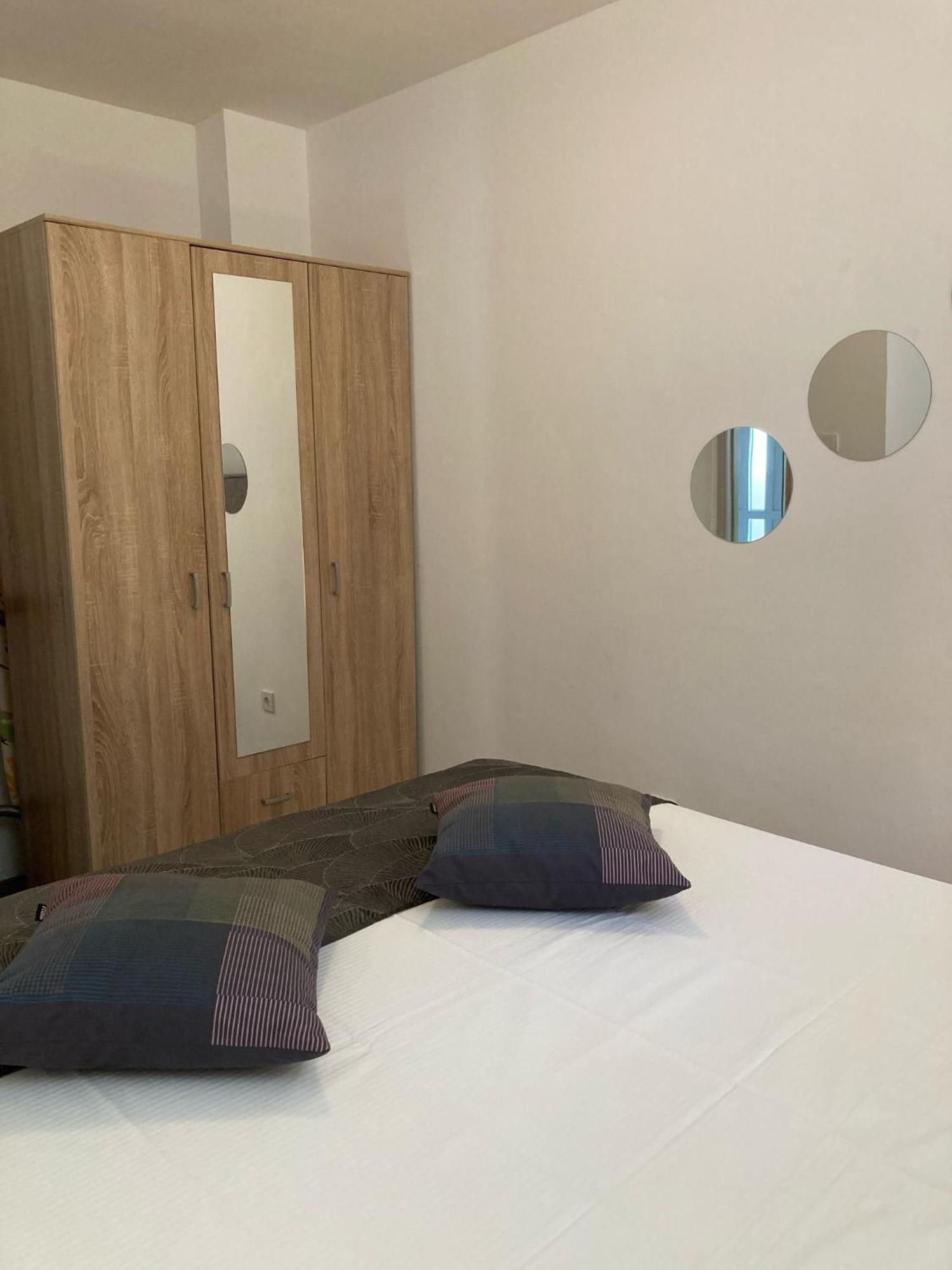 Mastrinka Apartment โตรกีร์ ภายนอก รูปภาพ