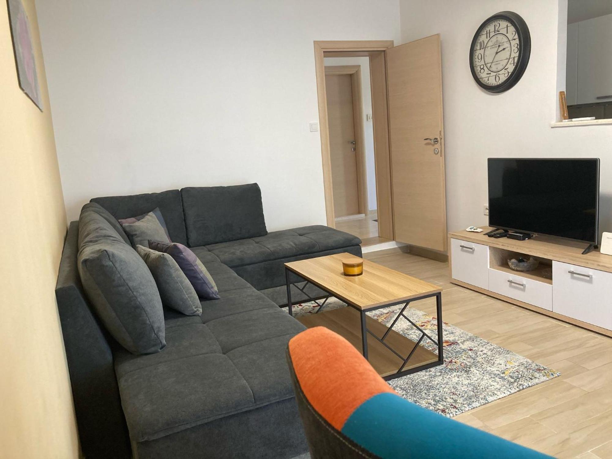 Mastrinka Apartment โตรกีร์ ภายนอก รูปภาพ